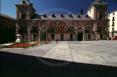 5-ayunt-007